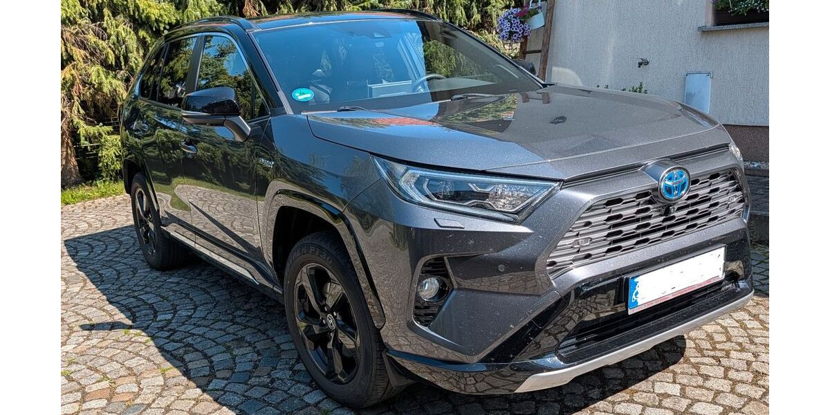 Toyota RAV 4 72.100 km 30.900 &euro; Leutersdorf 02794