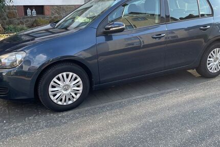 VW Golf 43.900 km 6.400 &euro; Heuchelheim 35452