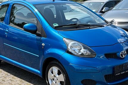Toyota Aygo (X) 66.000 km 5.500 &euro; Wiesbaden 65199