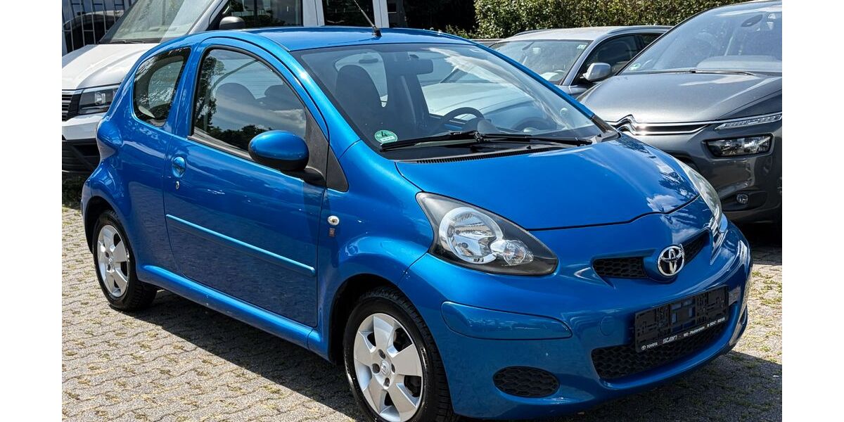 Toyota Aygo (X) 66.000 km 5.500 &euro; Wiesbaden 65199