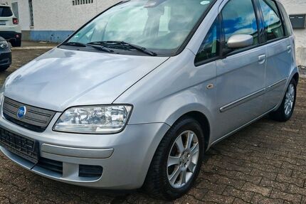 Fiat Idea 70.000 km 4.500 &euro; Wiesbaden 65187