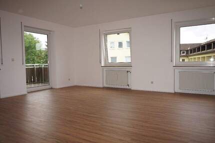 NEU! Lieblingswohnung in schöner Lage - ideal für Zwei oder Drei! 3 zimmer