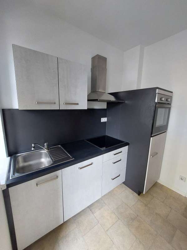 Wohnung zum Mieten in Chemnitz 310,93 € 42.53 m²