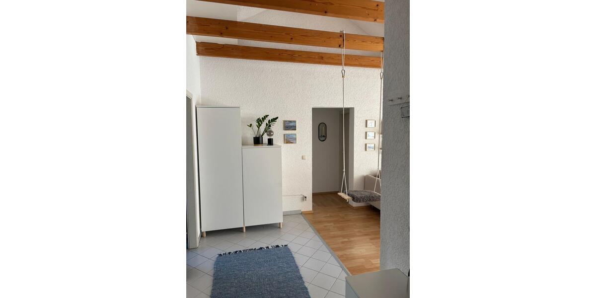 Dachgeschoßwohnung Reinheim - 3 Zimmer, 90 m&sup2;, 1.050&euro; | Angebot:25548912