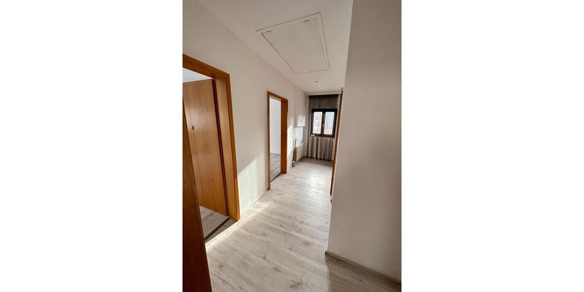 Etagenwohnung Erbach - 3 Zimmer, 79 m&sup2;, 850&euro; | Angebot:24842762