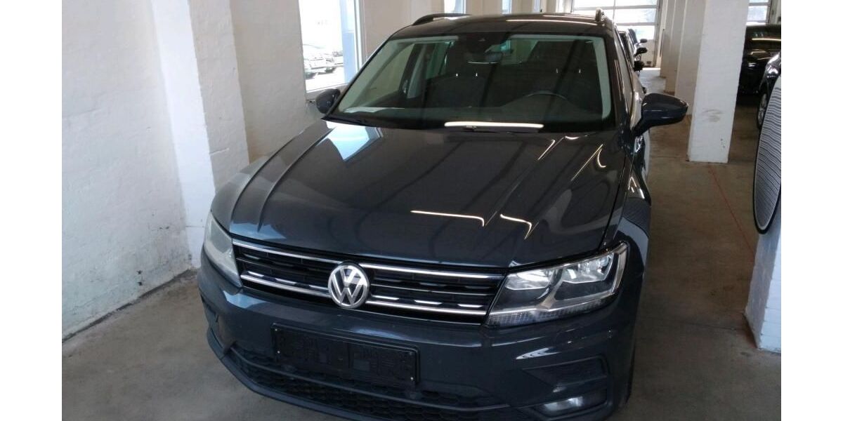 VW Tiguan 165.009 km 16.990 &euro; Braunschweig 38122