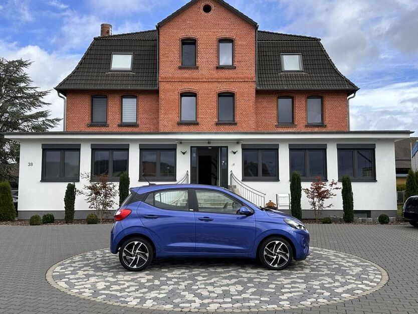 i10