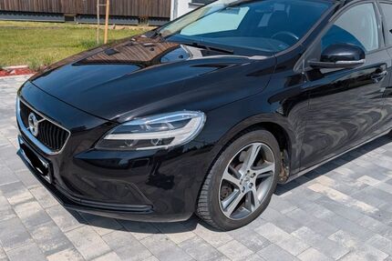 Volvo V40 134.000 km 13.100 &euro; Schillingen 54429