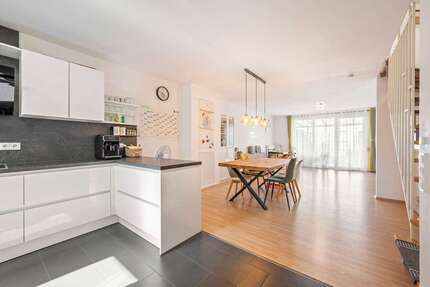 Haus zum Kaufen in Schwaigern 498.700 € 139.07 m² - Haus Schwaigern | Angebot:27111557