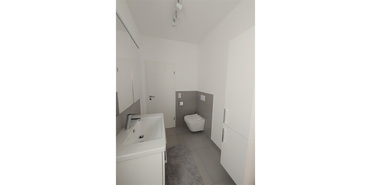 Terrassenwohnung Frankfurt am Main Hausen - 2 Zimmer, 60 m&sup2;, 1.100&euro; | Angebot:25565825