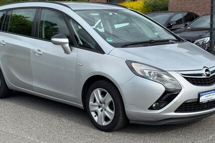 Opel Zafira 141.877 km 8.490 € Boostedt 24598
