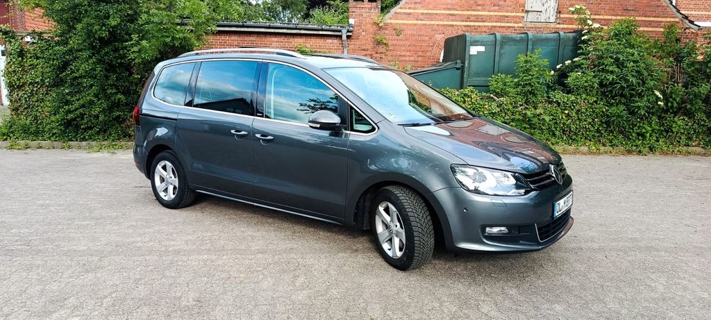 VW Sharan 200.000 km 16.500 &euro; Hatten 26209