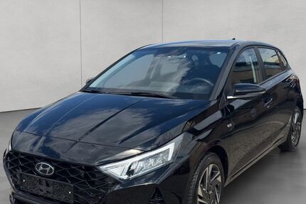 Hyundai i20 17.999 km 17.750 € Frankfurt 60386