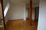 Dachgeschoßwohnung mit Küche