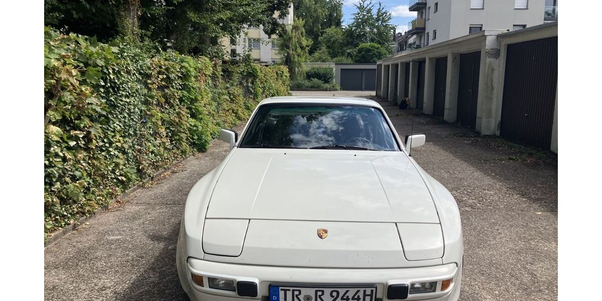 Porsche 944 199.207 km 16.500 &euro; Trier 54292