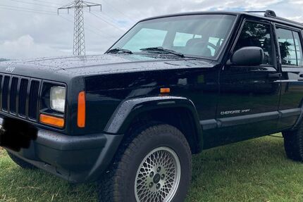 Jeep Cherokee 149.500 km 11.800 &euro; Wutöschingen 79793