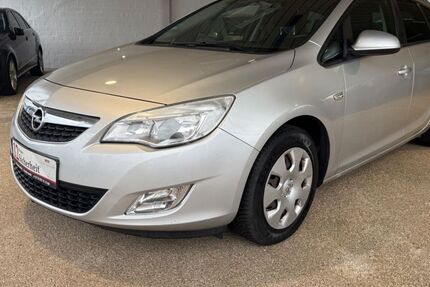 Opel Astra 242.988 km 3.990 &euro; Bönningstedt 25474