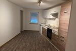 Etagenwohnung Metzingen - 1 Zimmer, 100 m&sup2;, 1.000&euro; | Angebot:26279711
