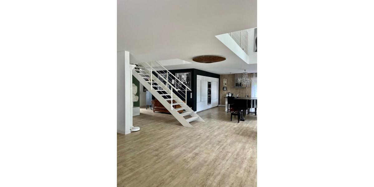 Einfamilienhaus Pfedelbach - 5.5 Zimmer, 240 m&sup2;, 850.000&euro; | Angebot:25869575