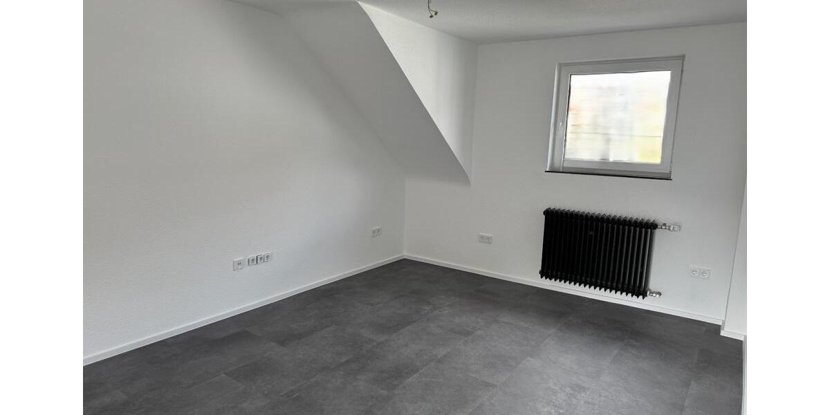 Dachgeschoßwohnung Wächtersbach - 2 Zimmer, 55 m&sup2;, 705&euro; | Angebot:25479994