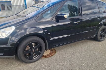 Ford S-Max 167.000 km 5.250 &euro; Langenzenn 90579