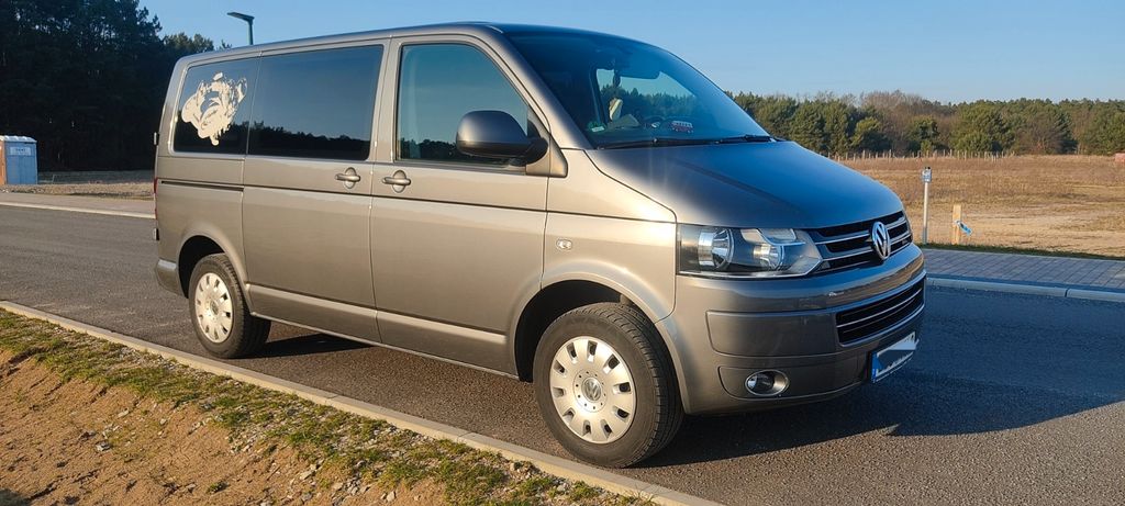 VW T5 Transporter 220.000 km 21.000 &euro; Fürstenwalde 15517
