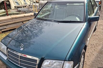 Mercedes-Benz C 180 90.000 km 9.600 &euro; Gescher 48712