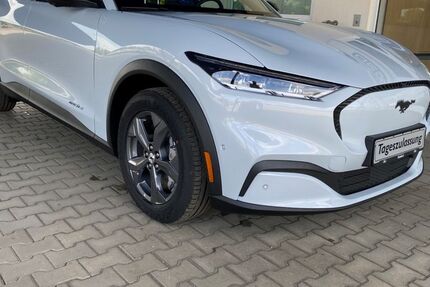 Ford Mustang Mach-E 35.000 km 32.490 &euro; Glauchau 08371