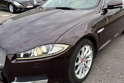 Jaguar XF 178.000 km 9.500 &euro; Troisdorf (10 km Köln-Bonn Airport) 53842