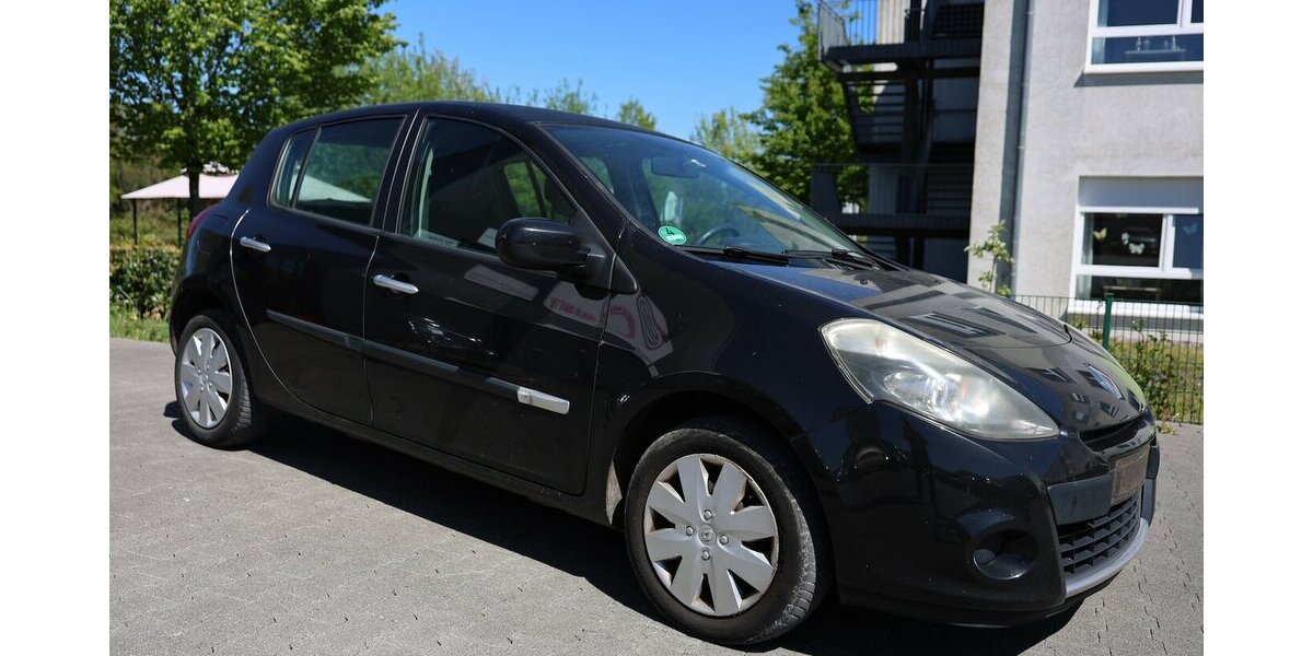 Renault Clio 1.5 dCi Authentique 1.HAND / TÜV-AU-02.2027 260.000 km 1.402 &euro; Hamm 59077