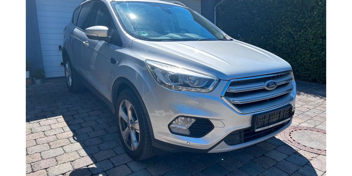 Ford Kuga 195.000 km 13.450 &euro; Unterdietfurt 84339