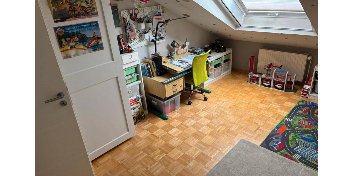 Etagenwohnung Helmstedt - 3 Zimmer, 92 m&sup2;, 148.000&euro; | Angebot:26051517