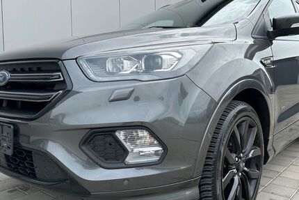 Ford Kuga 93.633 km 17.990 &euro; Weißenburg 91781