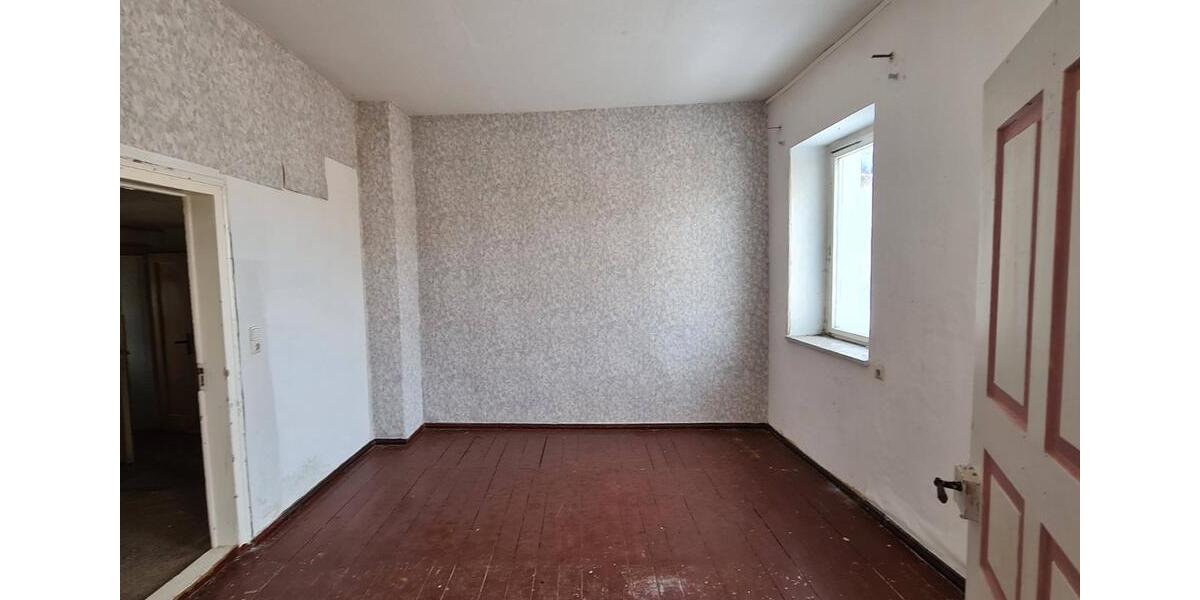 Mehrfamilienhaus, Wohnhaus - 140.000&euro; | Angebot:27096213