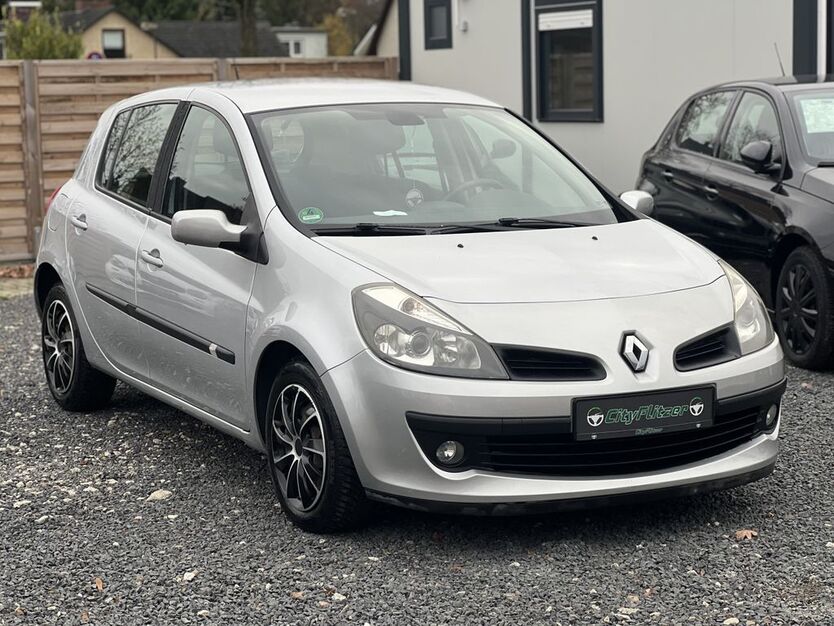Renault Clio 125.350 km 4.600 € Rellingen 25462