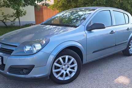 Opel Astra 149.644 km 2.450 € Maulbronn 75433