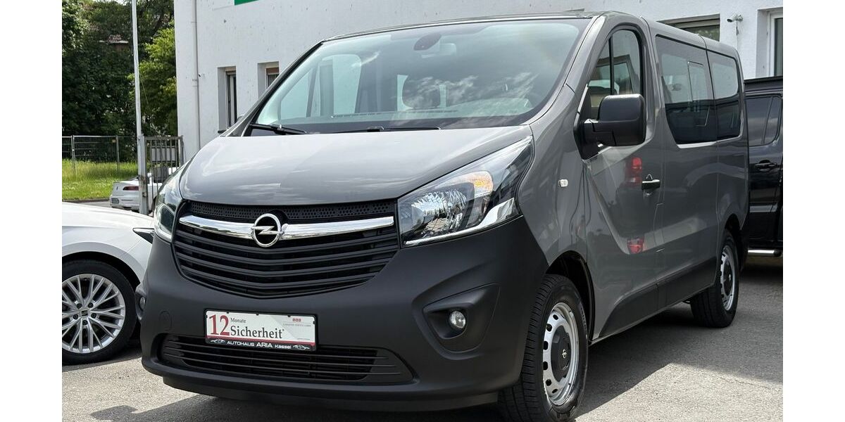 Opel Vivaro 249.402 km 9.990 &euro; Kassel 34127