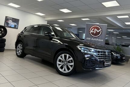 VW Touareg 113.000 km 40.499 € Hamburg 21031