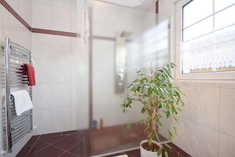 Einfamilienhaus Oschersleben (Bode) - 8 Zimmer, 260 m&sup2;, 320.000&euro; | Angebot:27027654