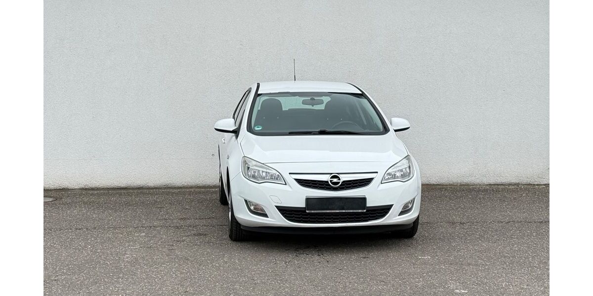 Opel Astra 230.000 km 2.799 &euro; Kandel 76870