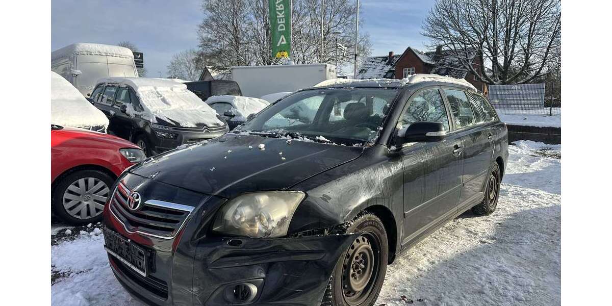 Toyota Avensis 182.000 km 1.950 &euro; Tostedt 21255