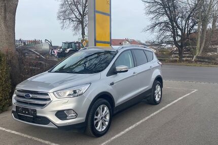 Ford Kuga 52.000 km 16.800 &euro; Hausham 83734