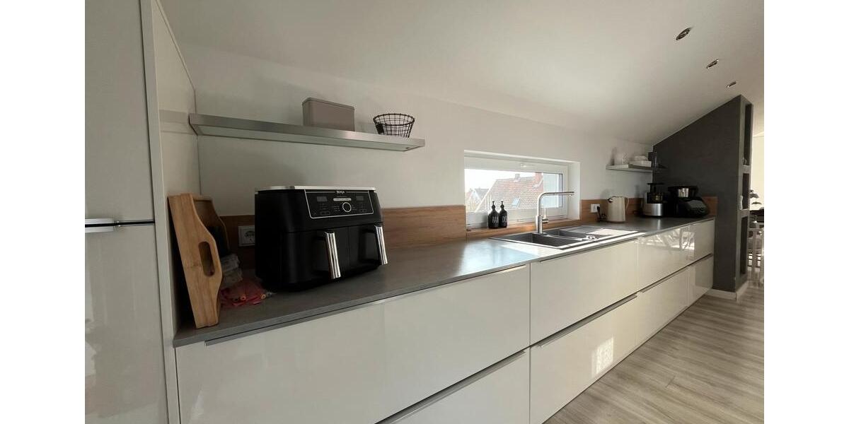 Etagenwohnung Braunschweig Wabe-Schunter-Beberbach - 5 Zimmer, 160 m&sup2;, 1.600&euro; | Angebot:25416313