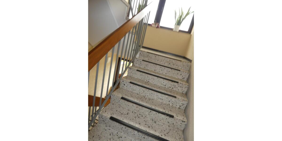 Gut aufgeteilte Wohnung in ruhiger Lage im verkehrsberuhigten Innenbereich Nähe Universität - Etagenwohnung Trier Kürenz | Angebot:26895130