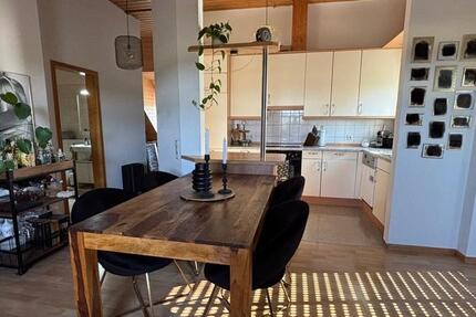 Wohnung Neuenburg am Rhein - 3 Zimmer, 75 m&sup2;, 1.160&euro; | Angebot:25408349