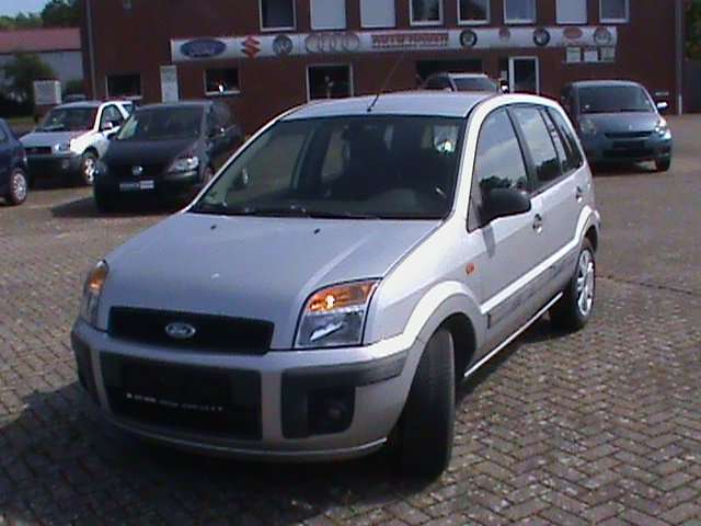 Ford Fusion 181.970 km 2.590 &euro; Schale 48496