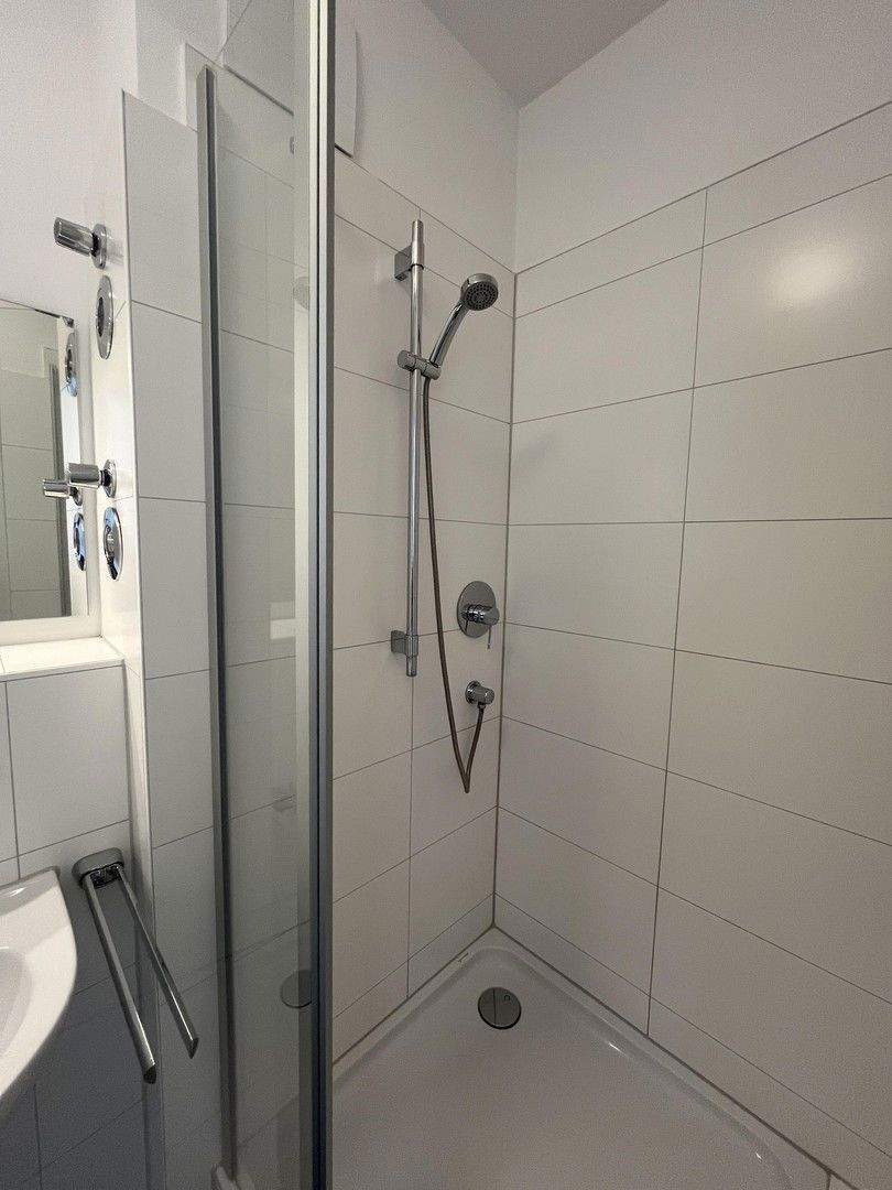 ParkSuites Wilmersdorf-Möbliertes Wohnung modernen Gebäude neben Volkspark, 7 Min Fußweg Bahnhof 1 zimmer