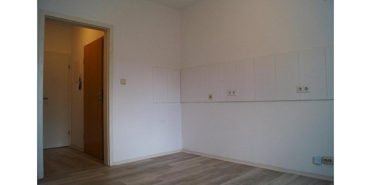 Etagenwohnung Teutschenthal - 2 Zimmer, 40 m&sup2;, 300&euro; | Angebot:25269842