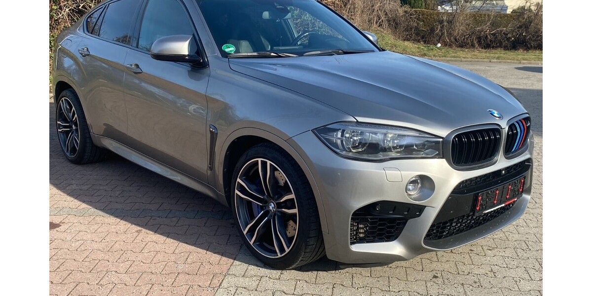 BMW X6M 119.651 km 46.990 &euro; Berlin 10178