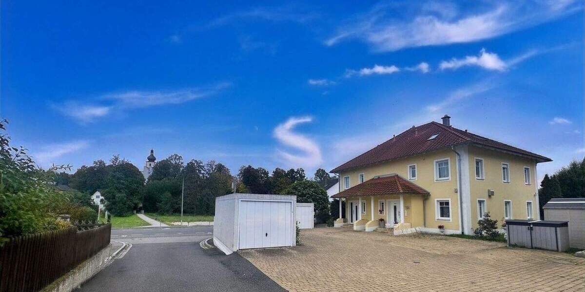 Doppelhaushälfte in Top-Lage von Kümmersbruck - gepflegt, hell und ideal für Familien! 5 zimmer